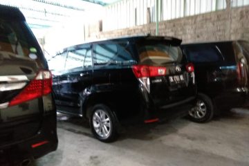 luxury car for rent in Bali